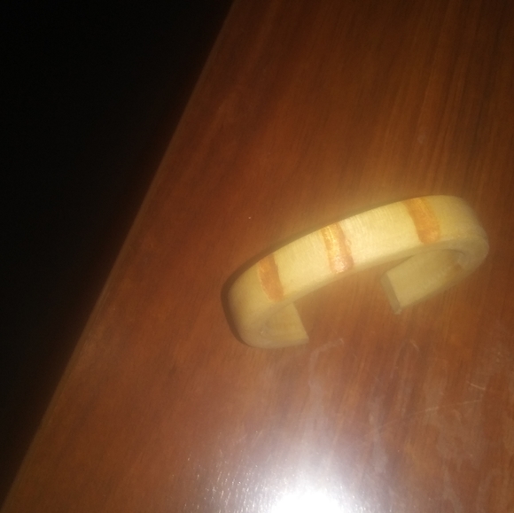 Bracelet - Picture 2 of 2